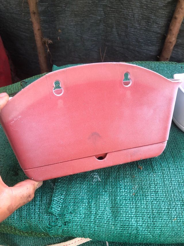 Maceta pared blanca - plástico