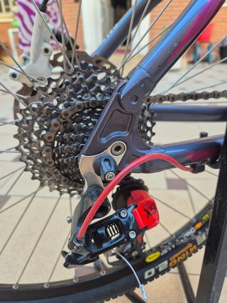 Bicicleta de montaña Cube
