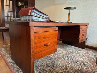 Mesa escritorio madera marrón