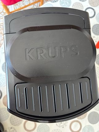 Cafetera Krups Essential EA8100
