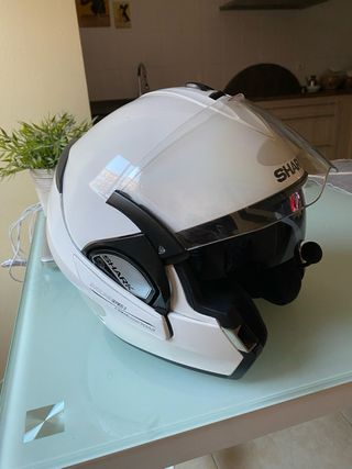 Casco moto Shark Evoline. 