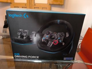 Logitech G29 Driving Force + Driving Force Shifter