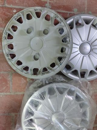 4 Tapacubos/Embellecedores rueda Ford nuevos 15"