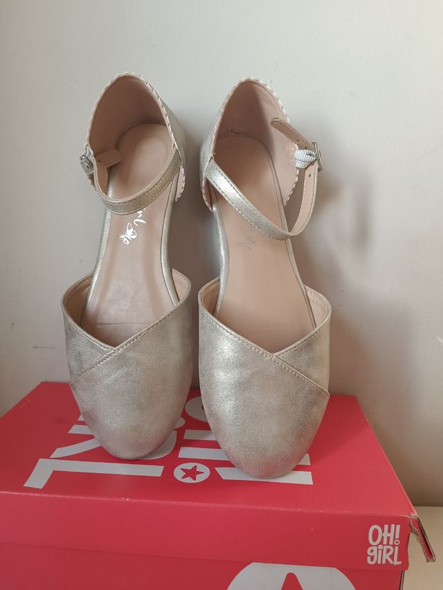 Zapatos niña dorados nº35