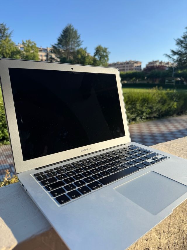 MacBook Air 13" 2017 Plata