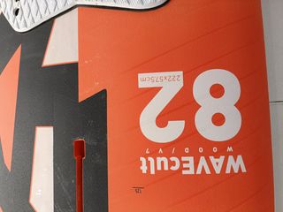 Tavola da windsurf RRD 
Wavecult 82