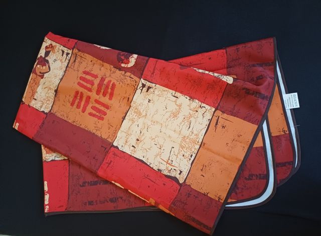 Mantel étnico - Rojo y marrón