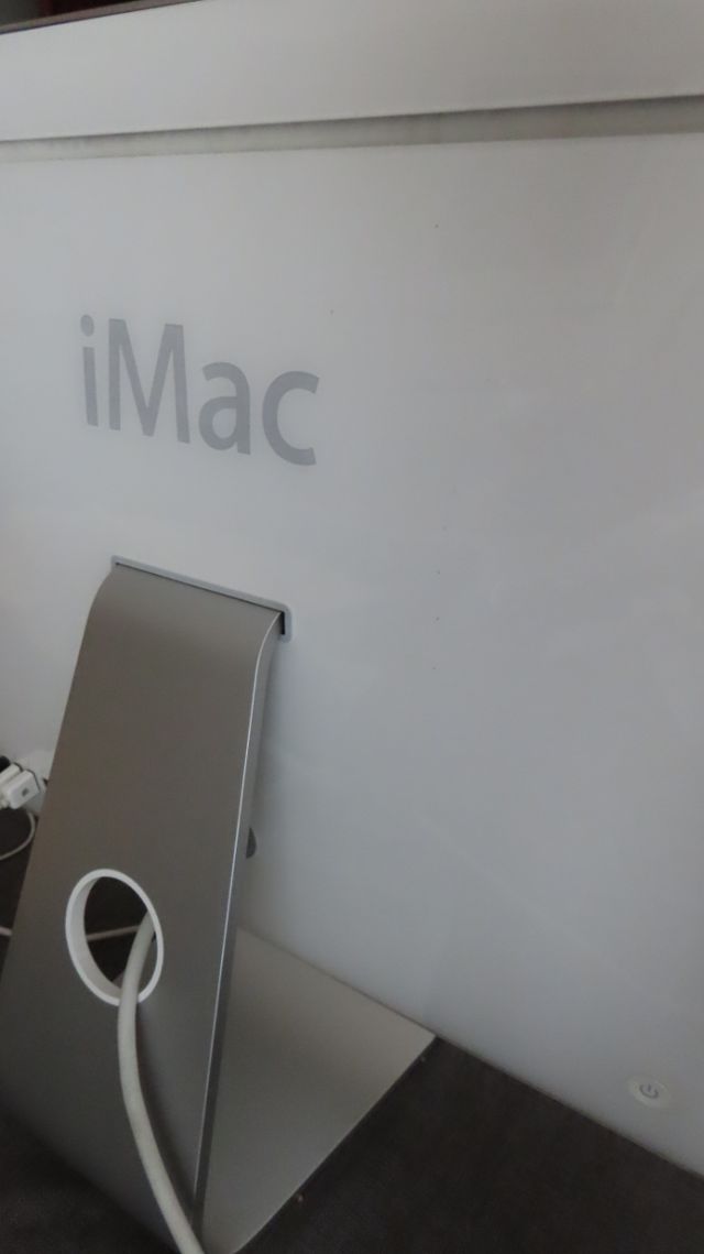 iMac G5 21" Apple (2006) Blanco