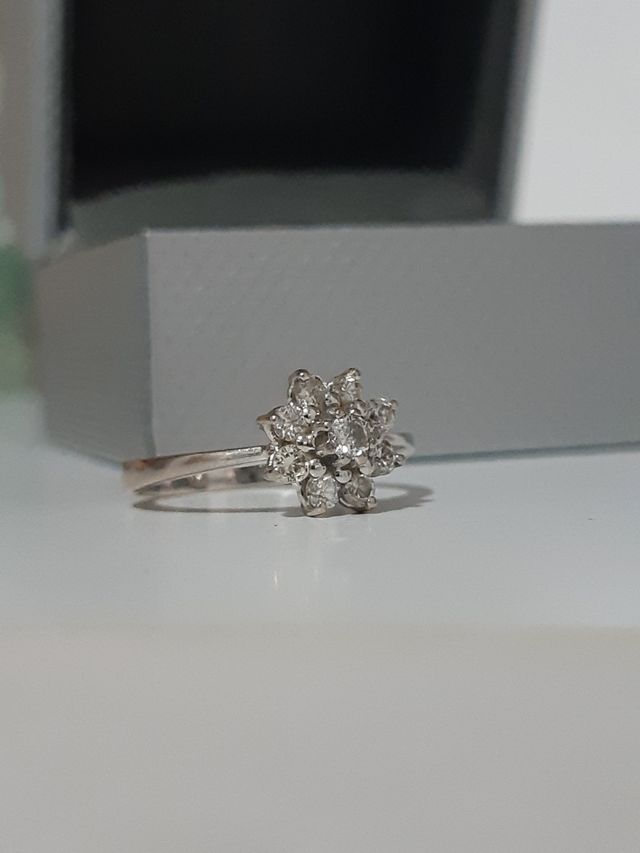 Anillo oro 18kt i diamantes