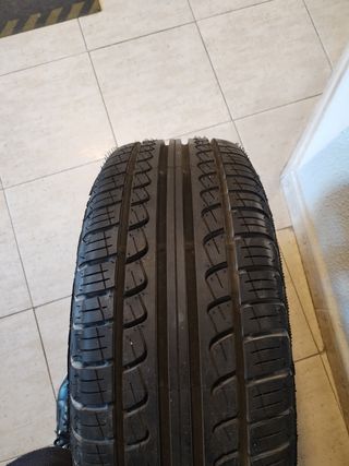 Vendo De ocacion Neumático Coche 195/55/R15