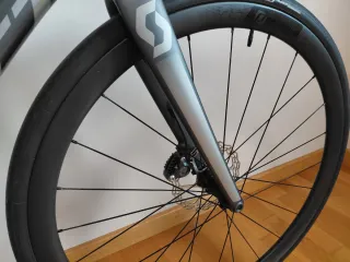 Bicicleta Carretera Scott Carbono