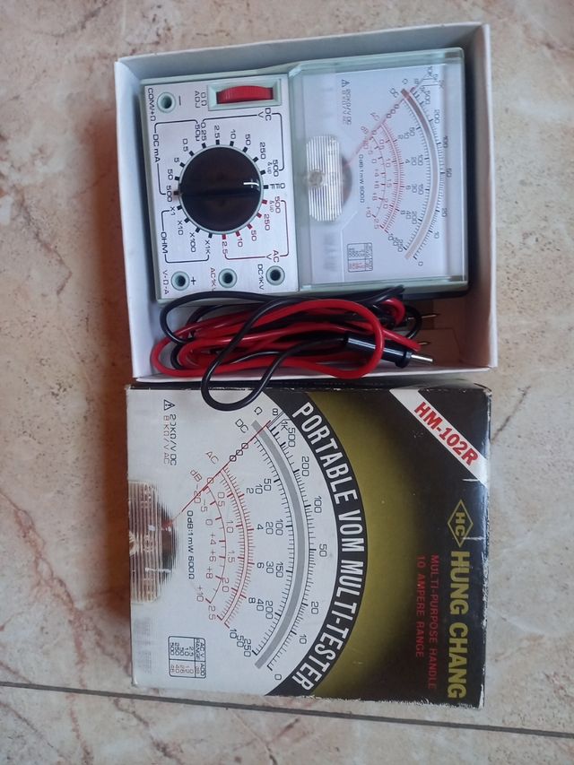 Multímetro vintage Hung Chang HM-102R