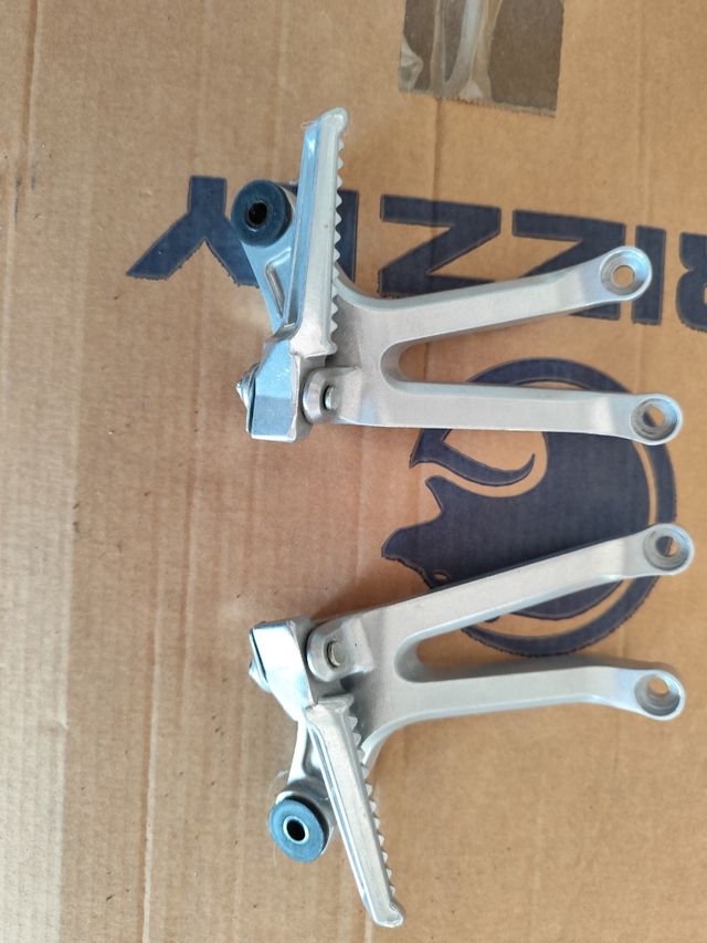 Pedane post. VTR SP - 2pz