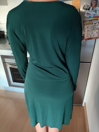 Vestido verde cruzado. Talla única