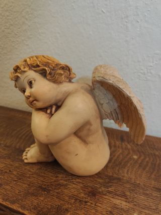 Figura ángel dormido