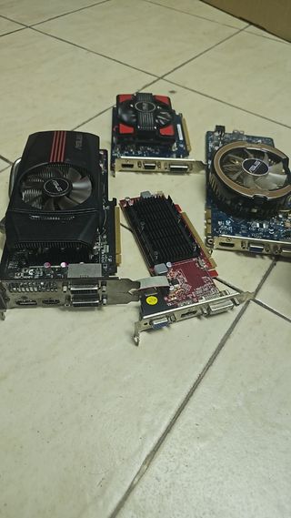 Schede grafiche ASUS - 4 unità