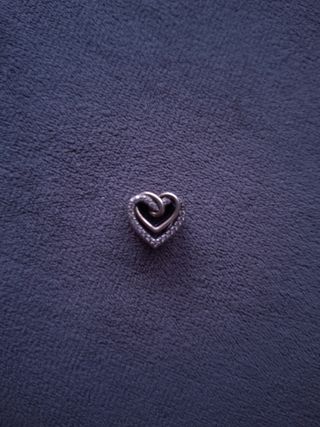 Charm Pandora corazón plata