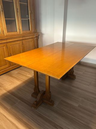 Mesa comedor + 6 sillas vintage