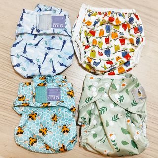 4 pañales tela Bambino Mio