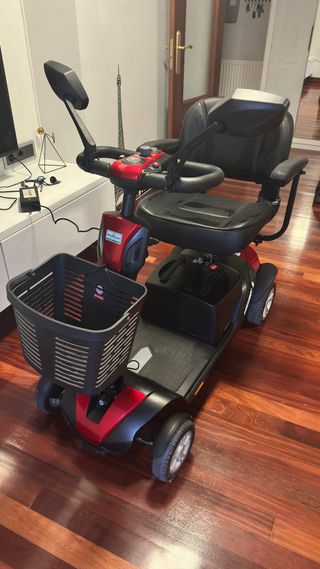 Scooter Menorka Totalcare 