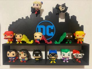 Estantería DC Funko Pop minis kinder joy