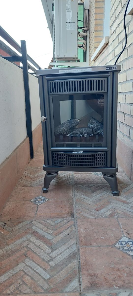 Chimenea eléctrica decorativa