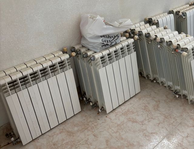 Radiadores de aluminio Roca para calefacción