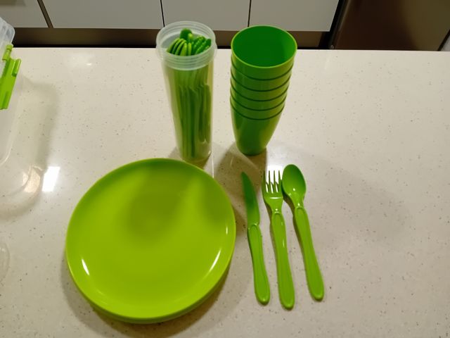 Set Picnic - Vajilla Camping Verde