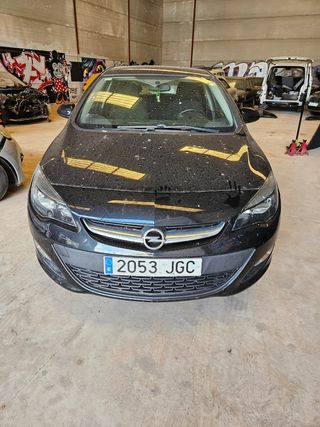 Opel Astra J - Recambios despiece