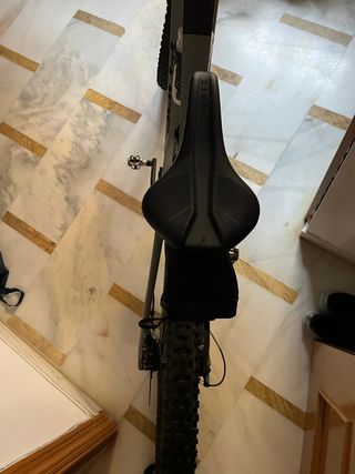 Bicicleta eléctrica Cube Stereo Hybrid 140