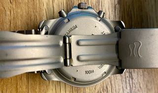 Reloj Blumar Titanio W.R.100M