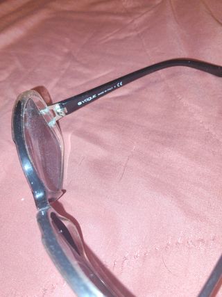 Gafas sol VOGUE negras