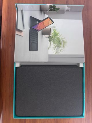 Logitech Combo Touch iPad Air 4