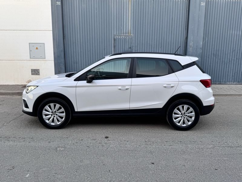 SEAT Arona 2018, foto 2