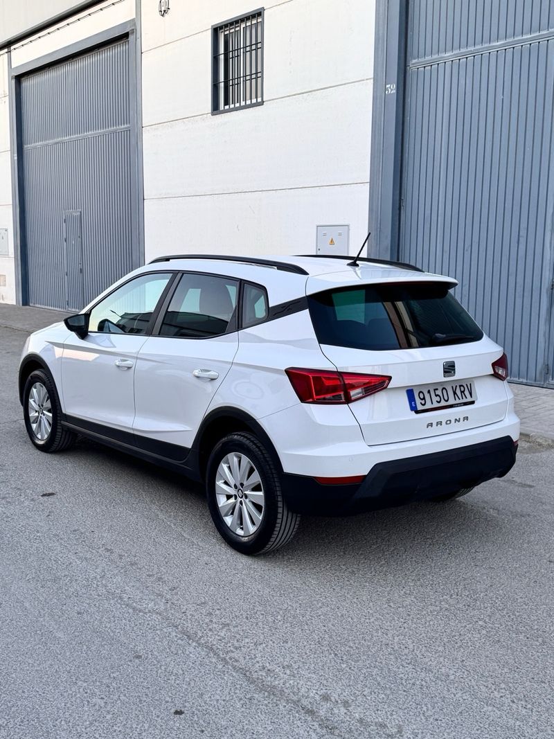 SEAT Arona 2018, foto 4