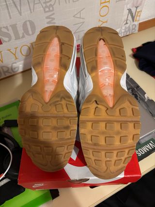 Nike Air Max 95 Blancas/Curry - Talla 42.5