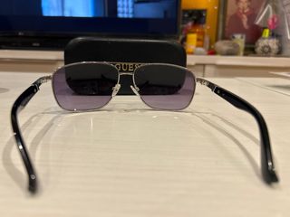 Gafas de sol Guess - Plata y Moradas