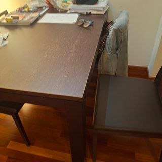 Mesa comedor extensible + 4 sillas
