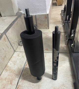 Útil cuádriceps/femorales multipower – resistente 