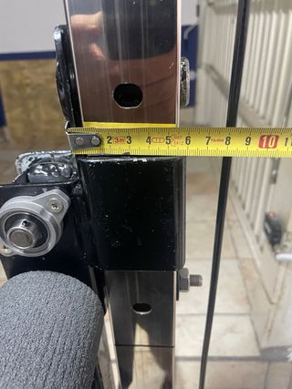 Útil cuádriceps/femorales multipower – resistente 