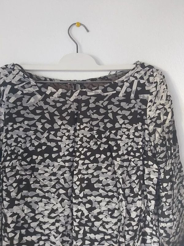 Vestido negro y gris