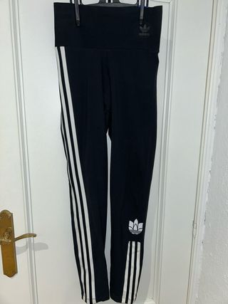 Leggings Adidas negros deportivos