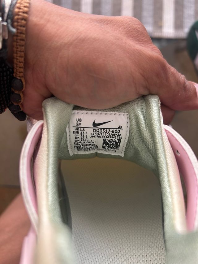 Nike Huarache Mujer 36 - Beige/Rosa