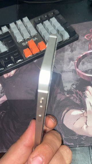 iPhone 12 - 94% batería