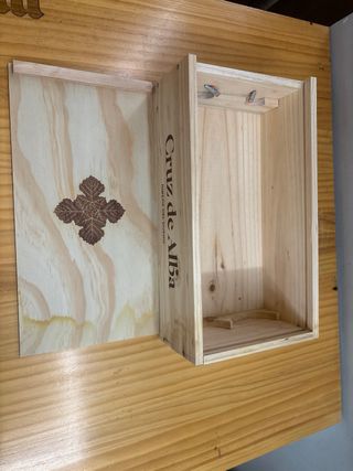 Caja Cruz de Alba - Ribera del Duero
