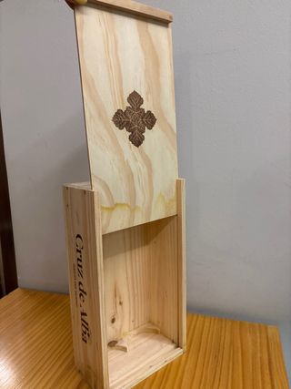 Caja Cruz de Alba - Ribera del Duero