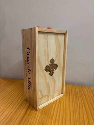 Caja Cruz de Alba - Ribera del Duero