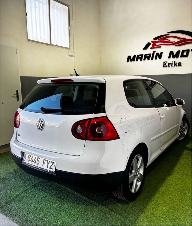 Volkswagen Golf 2008