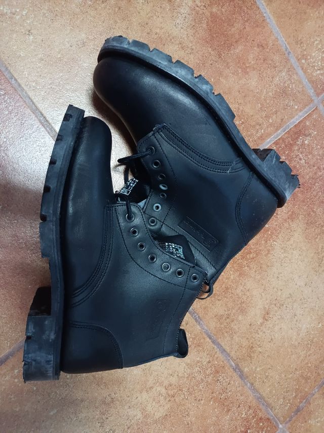 Botas trabajo vintage Telefónica