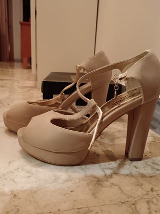 Sandali Camilla beige tacco alto